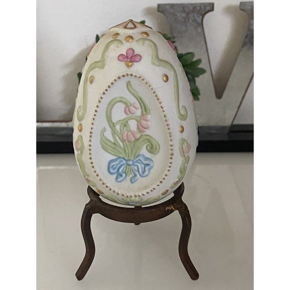 Cybis Floral Egg Franklin Mint Collectors Treasury with Stand 3" Vintage 1981 - Picture 11 of 16